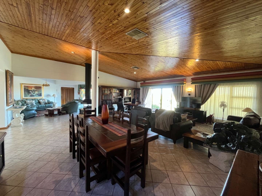 4 Bedroom Property for Sale in Keidebees Northern Cape